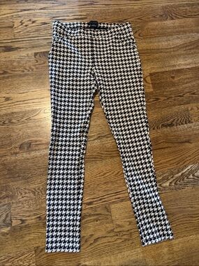 Sanctuary Black and Cream Houndstooth Leggings